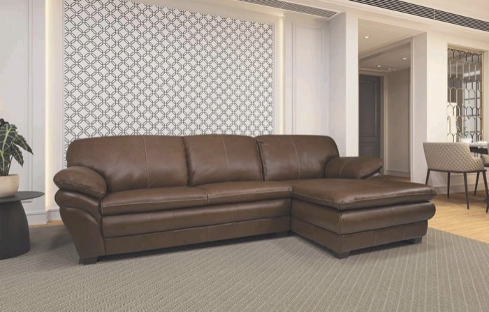 Sofá de couro legítimo com chaise — ref. 003